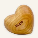 Holzherz Hope" – Geschenk für Hoffnung
