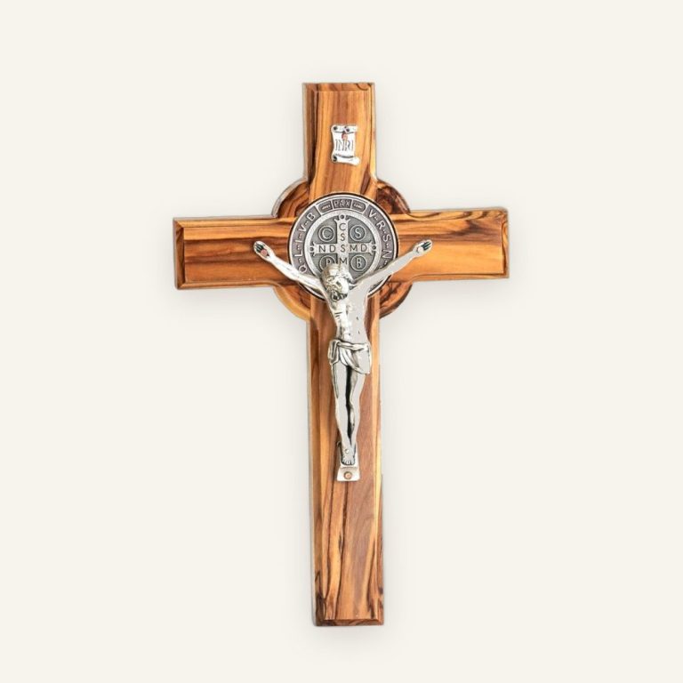 St.-Benedikt-Kreuz aus Olivenholz – Schutzkreuz für die Wand