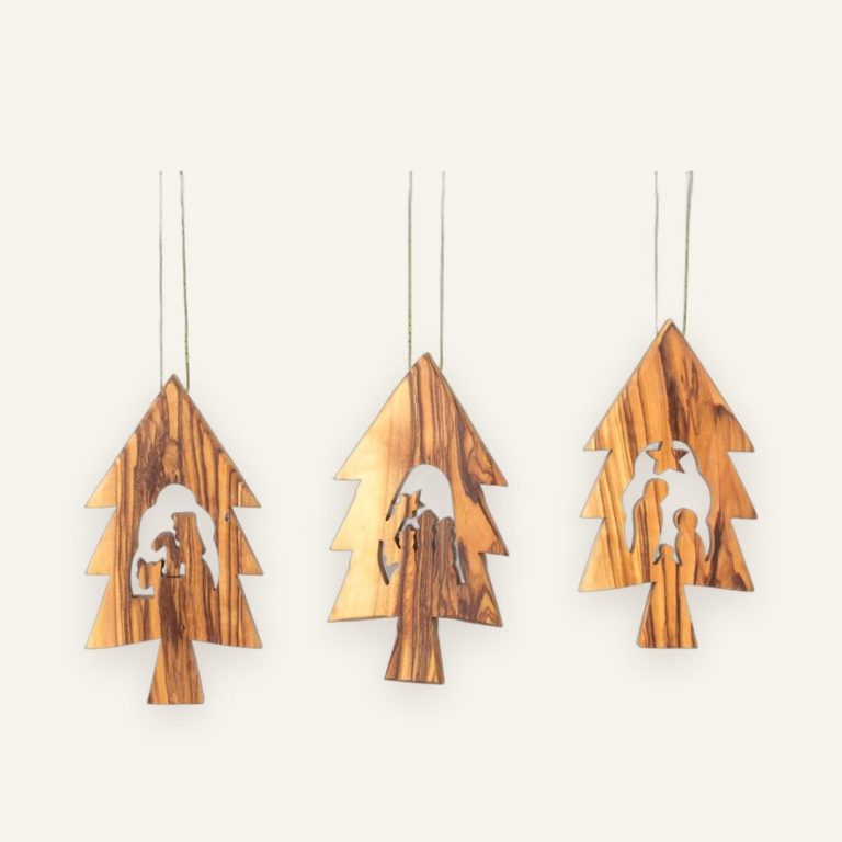 Krippen-Anhänger im Tannenbaum, 3er-Set – Olivenholz